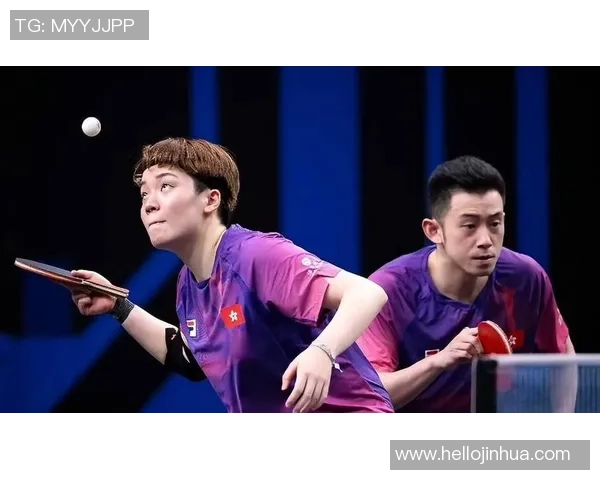 许昕与黄镇廷的精彩对决谁将赢得乒乓球赛场的荣耀与胜利